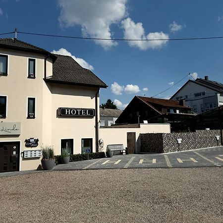 Hotel Zur Linde Sarrelouis Extérieur photo